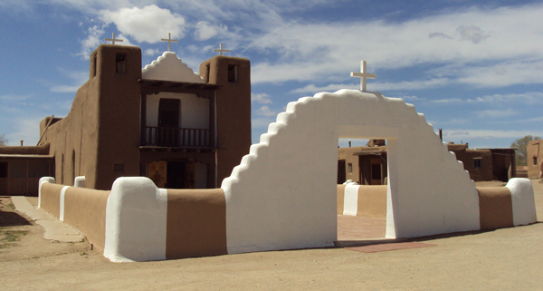 Finding the Heart of Northern New Mexico in its Adobe Chapels